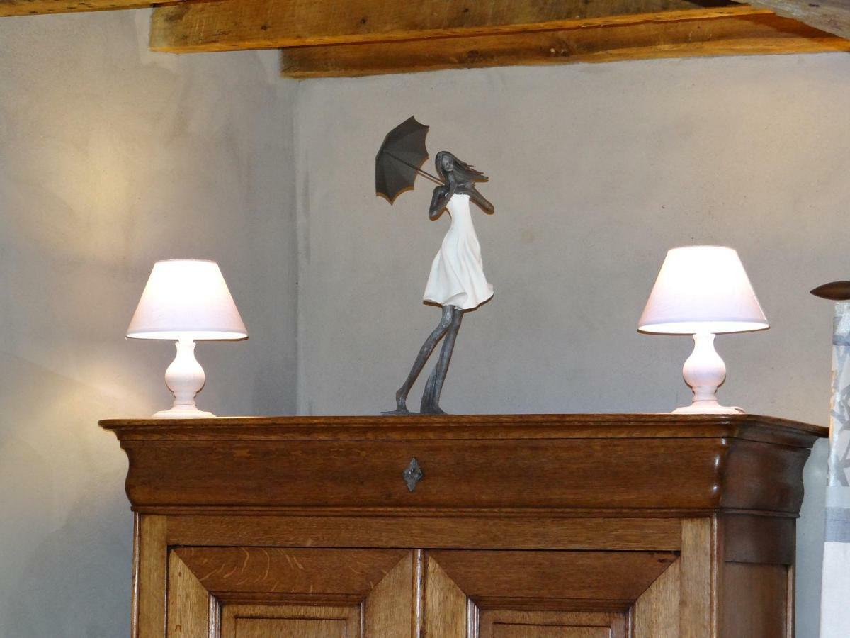 Au Puits Charmant Schaltin Exteriör bild